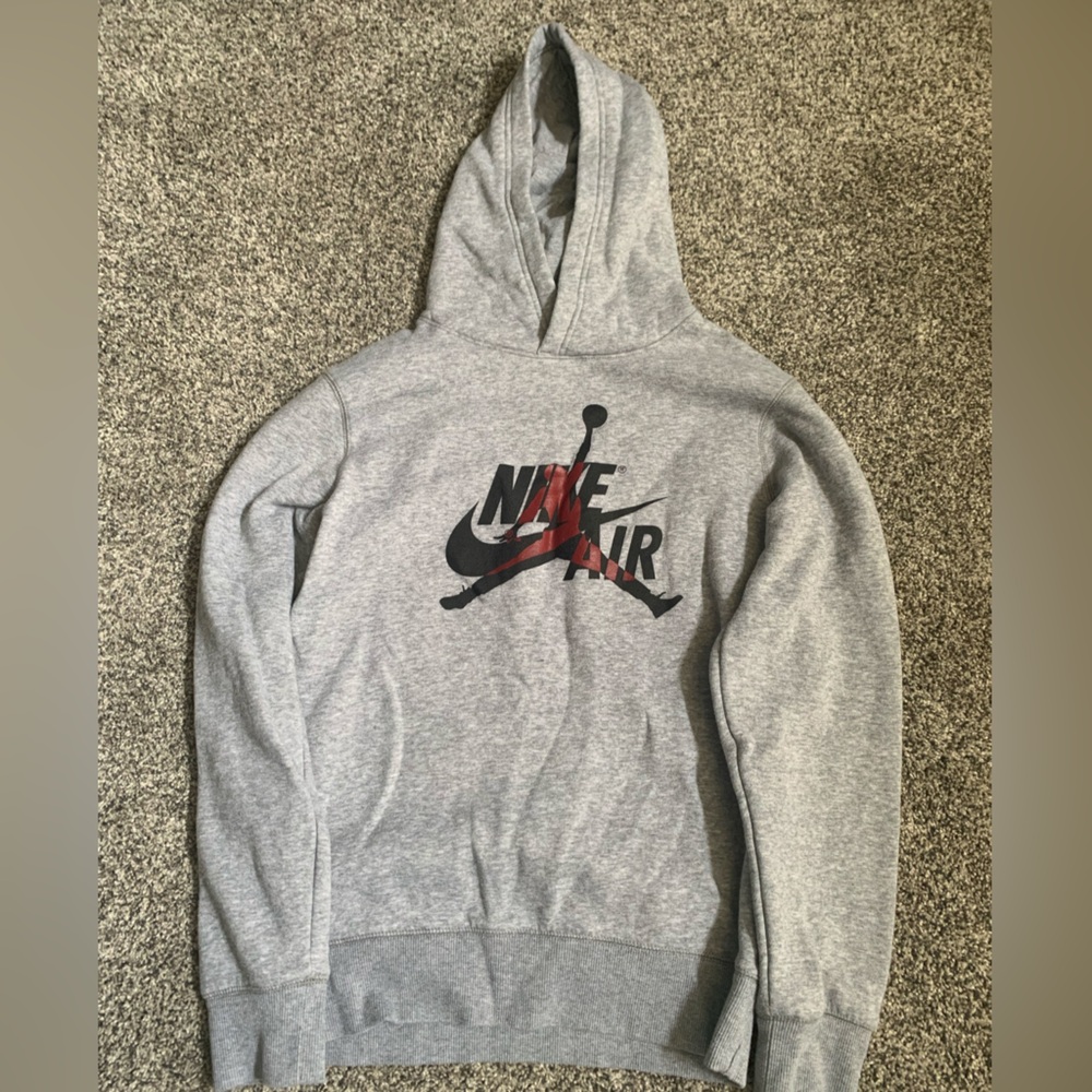 Nike Hoodie 2/$18